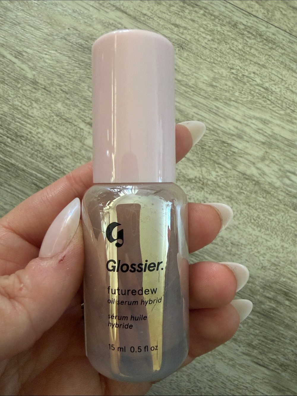 Glossier Futuredew Radiant Oil-Serum Hybrid